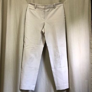 White House Black Market 6R Slim Ankle Pants Cream